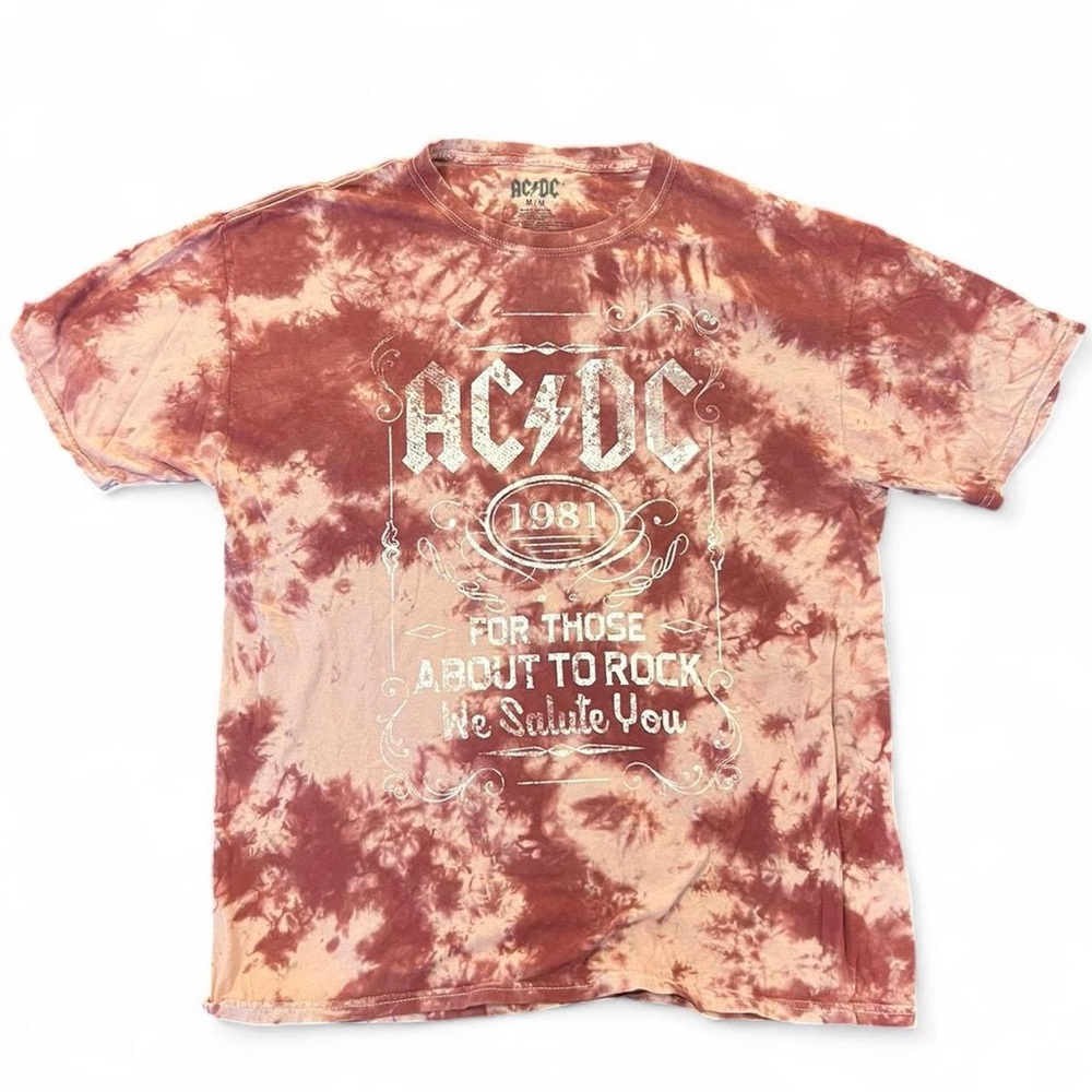 AC/DC We Salute You 1981 Tie-Dye Men’s Graphic Tee in pinkish red/white M